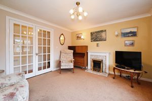 LOUNGE- click for photo gallery